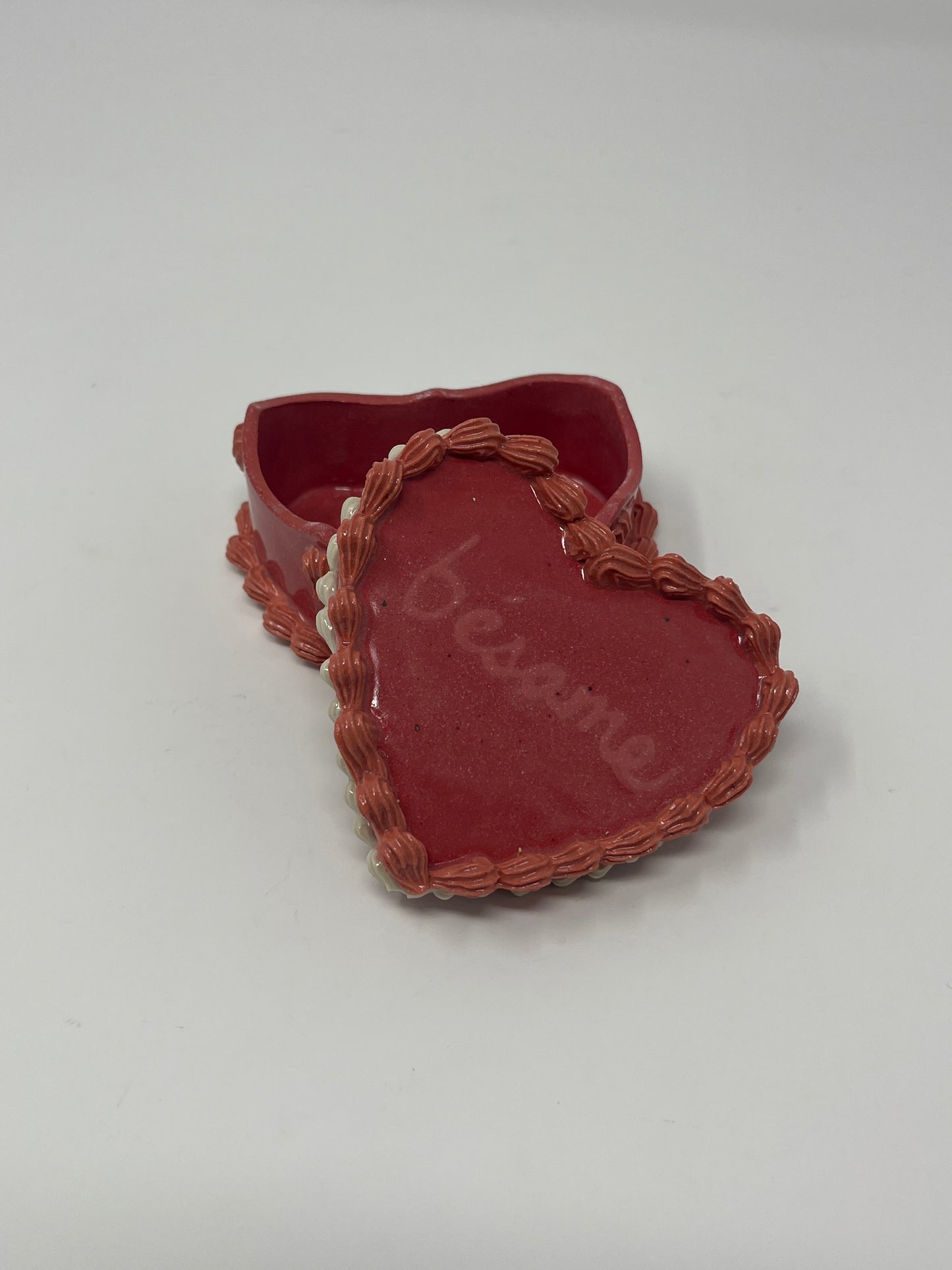 Bésame Trinket Box