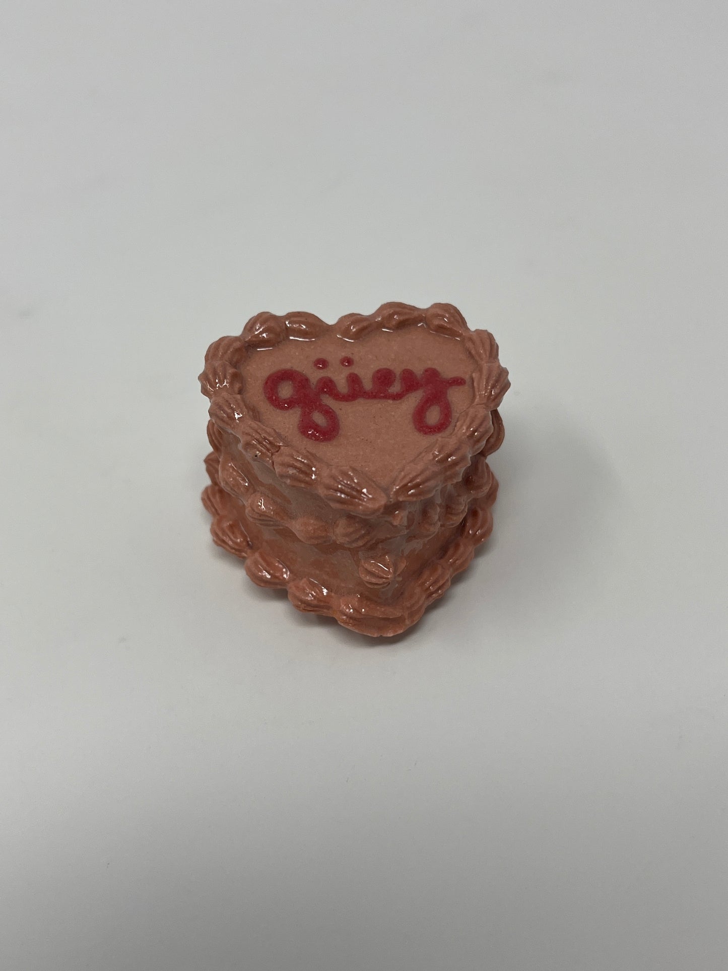 Mini Cake Pink Magnets