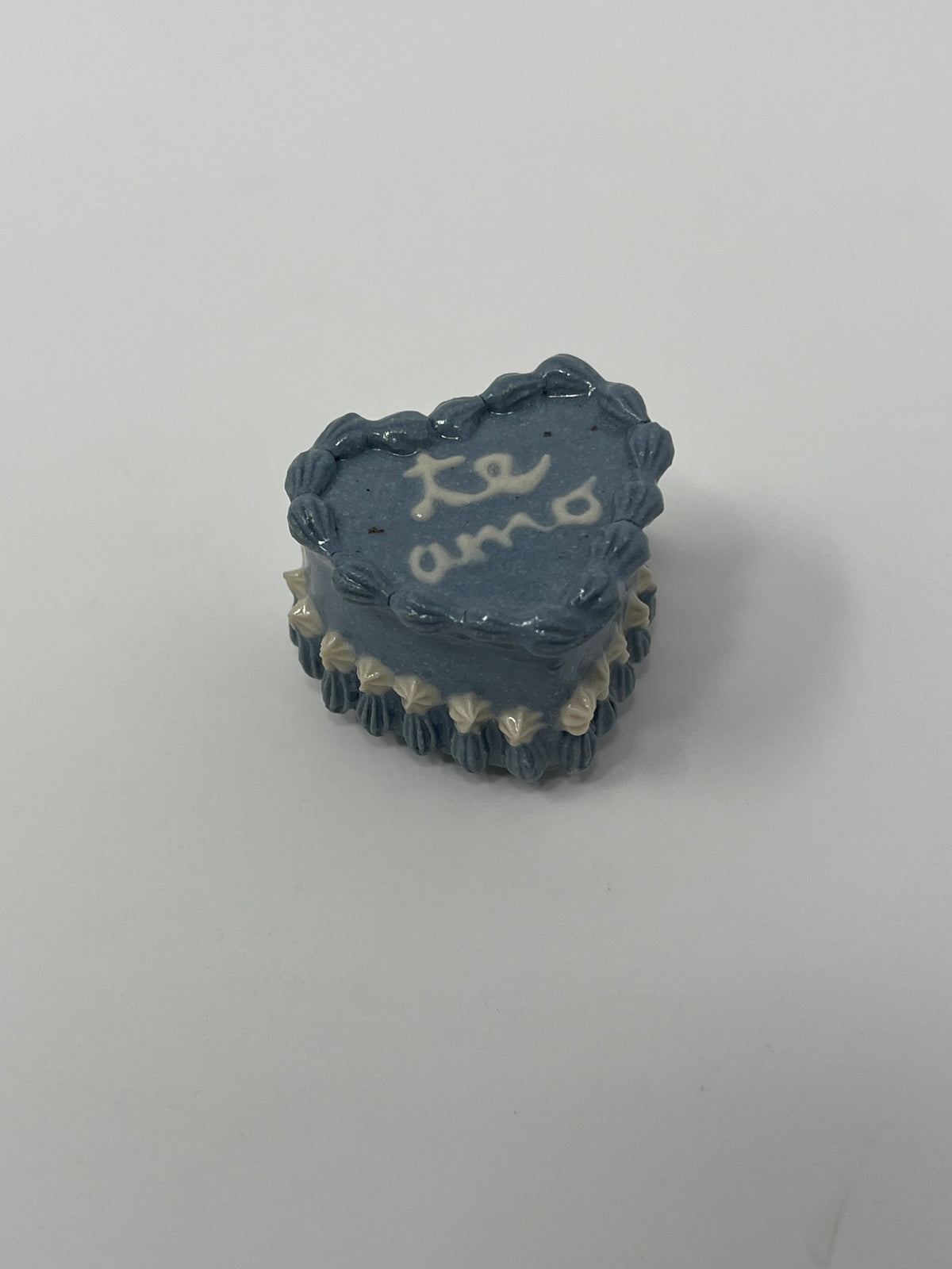 Mini Baby Blueberry Cake Magnets