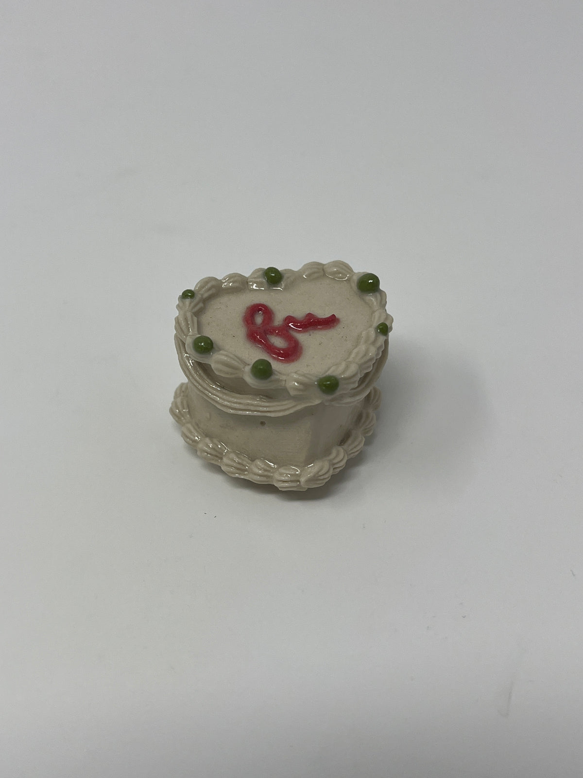 Mini Vanilla Cake Magnets