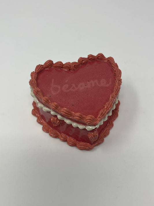 Bésame Trinket Box