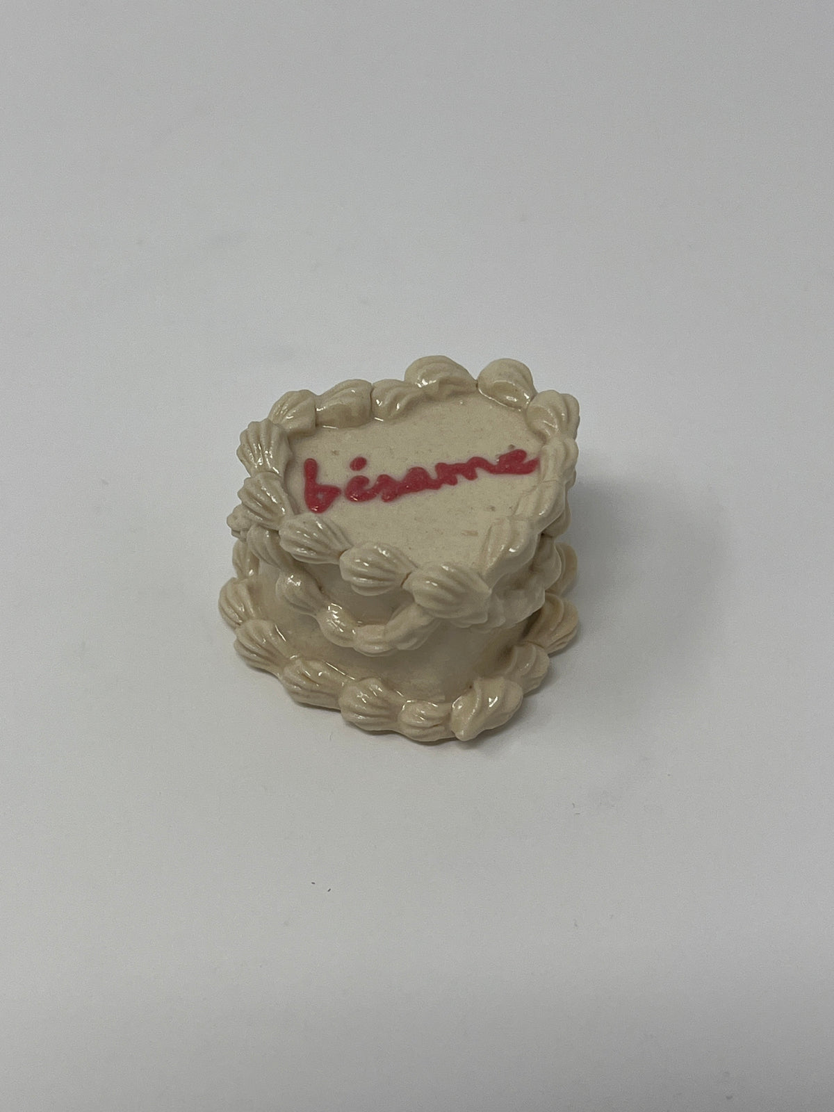 Mini Vanilla Cake Magnets