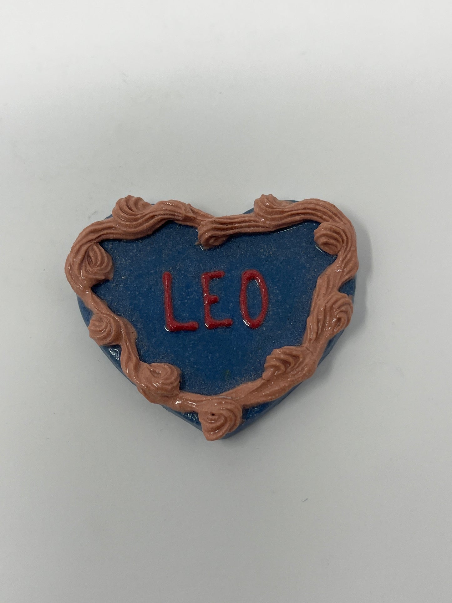 Leo Magnets