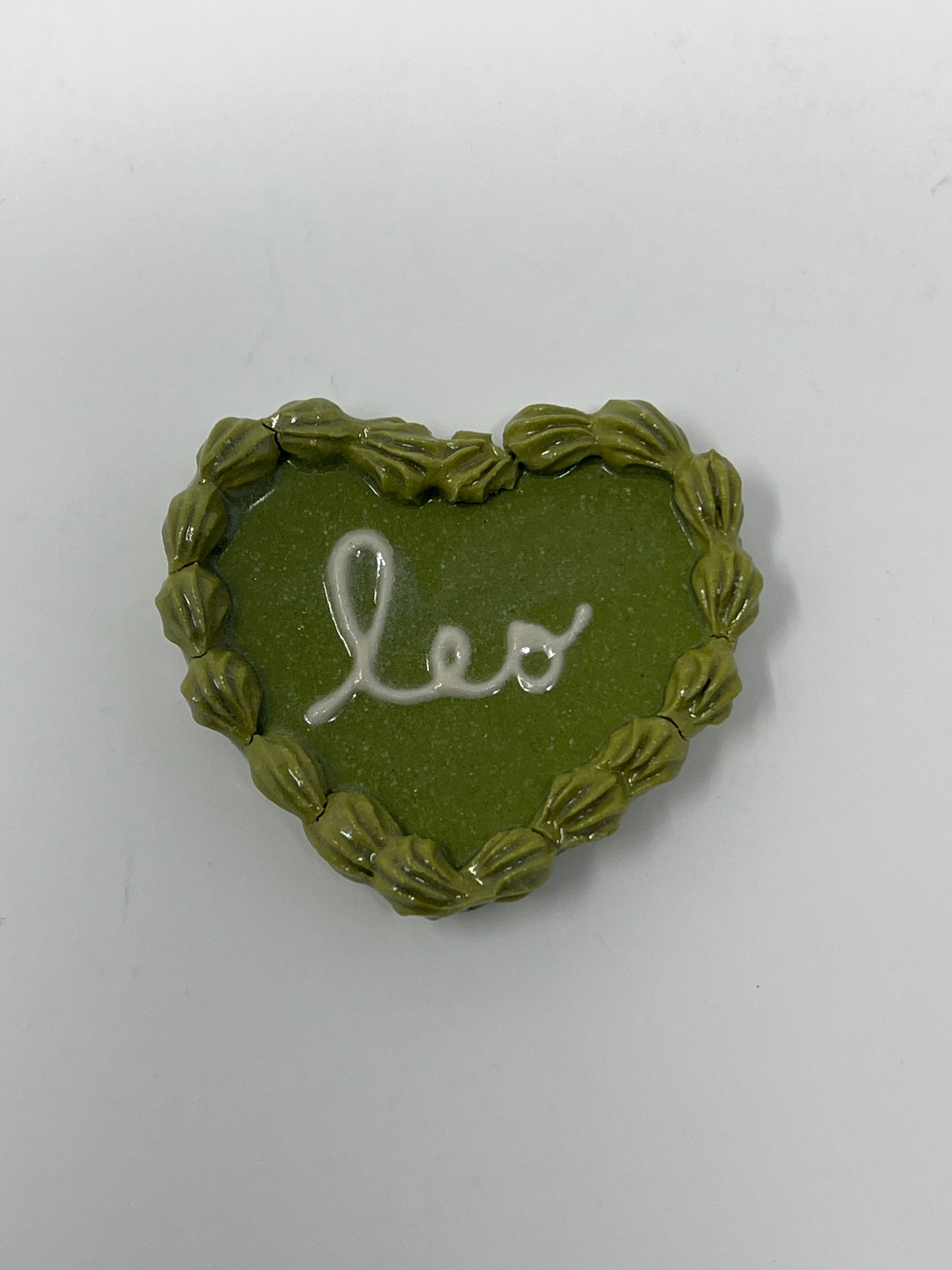 Leo Magnets