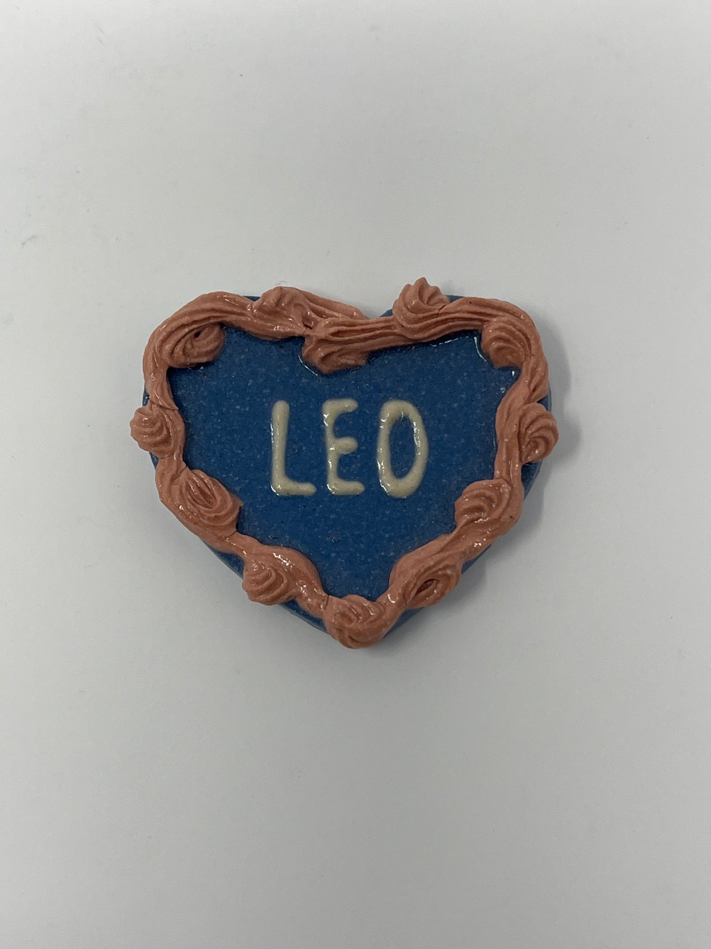 Leo Magnets